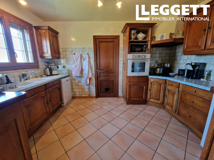 Image No.3-3 Bed House for sale