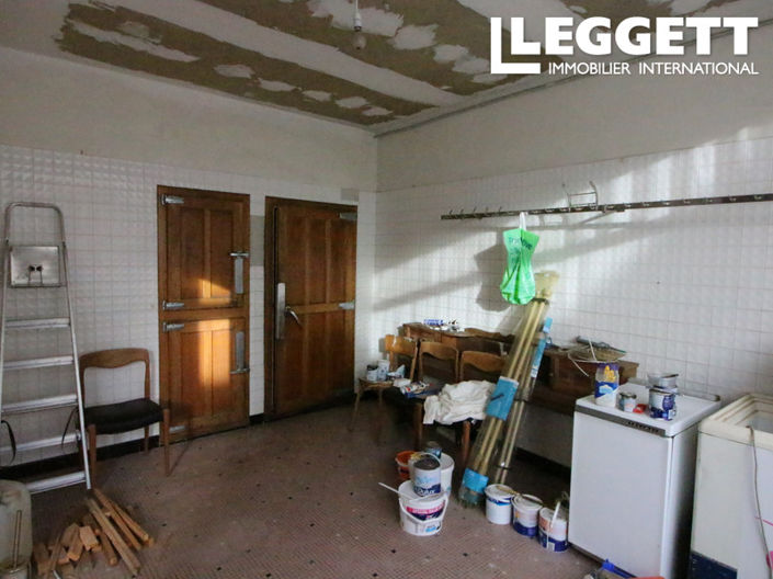 Image No.4-2 Bed House for sale