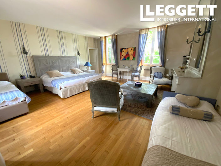 Image No.5-14 Bed Commercial for sale