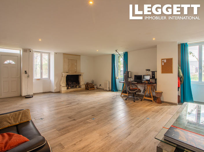 Image No.7-3 Bed House for sale