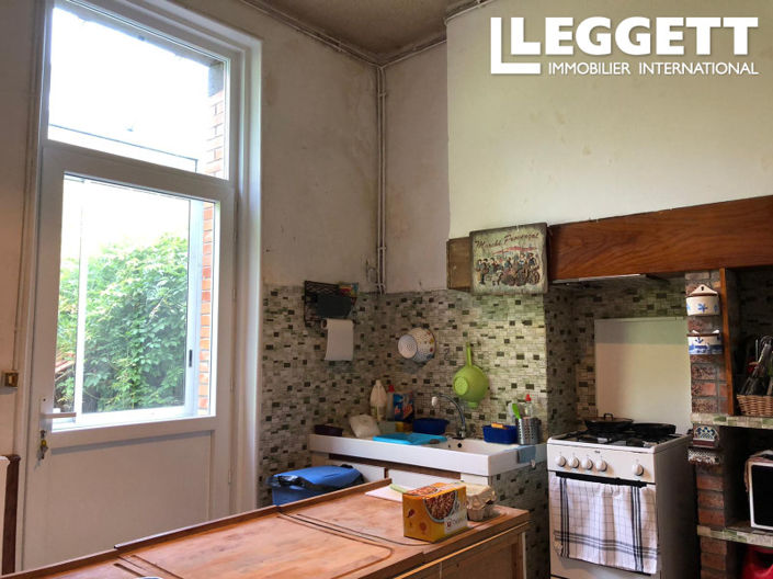 Image No.2-4 Bed House for sale