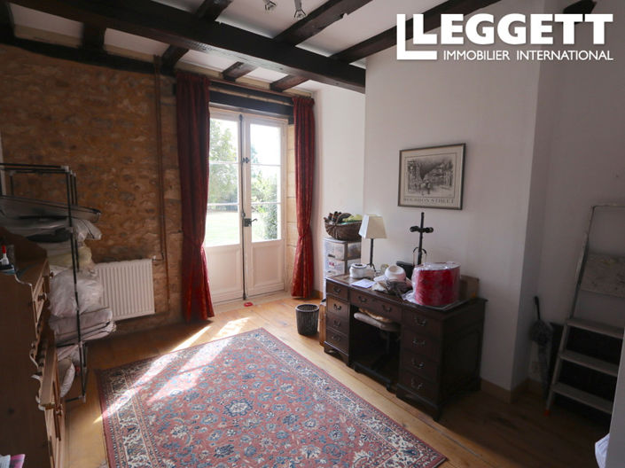 Image No.7-5 Bed House for sale