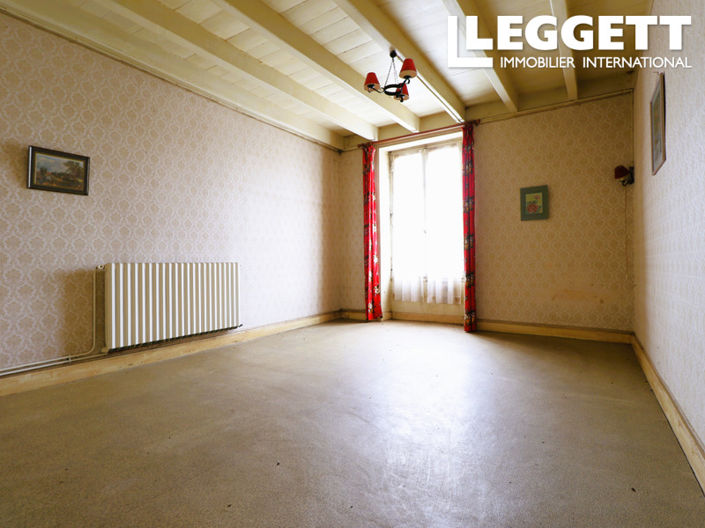 Image No.6-3 Bed House for sale