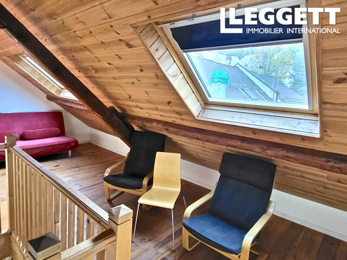 Image No.10-4 Bed House for sale