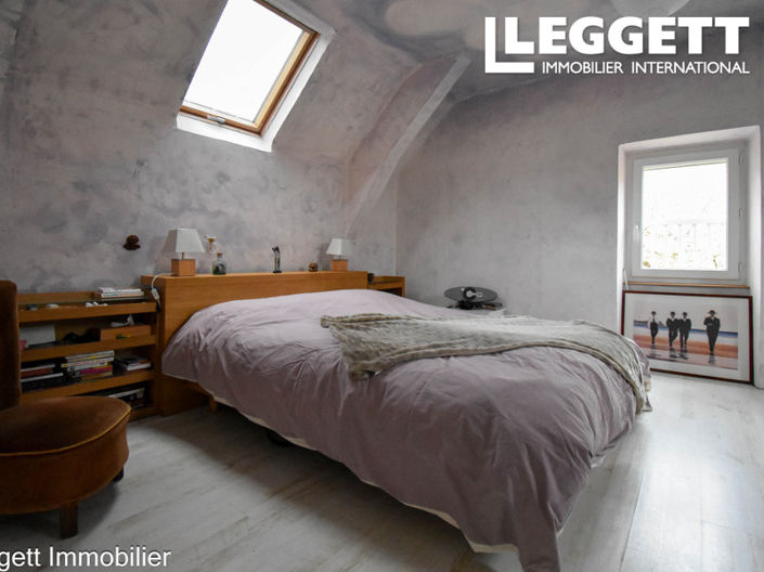 Image No.5-7 Bed House for sale