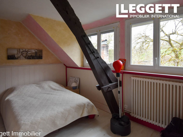 Image No.6-7 Bed House for sale