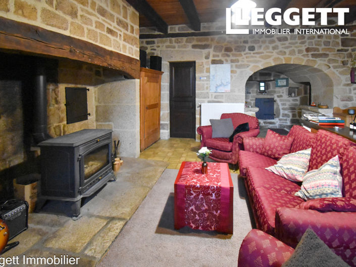 Image No.10-4 Bed House for sale