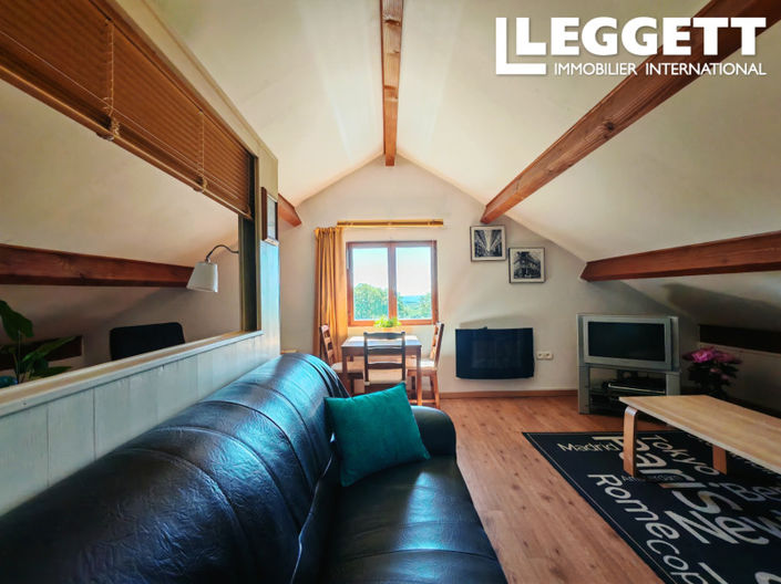 Image No.7-5 Bed House for sale