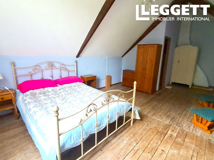 Image No.9-4 Bed House for sale