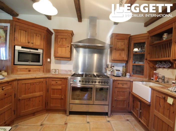 Image No.3-4 Bed House for sale