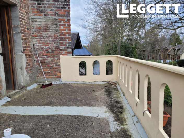 Image No.5-4 Bed House for sale