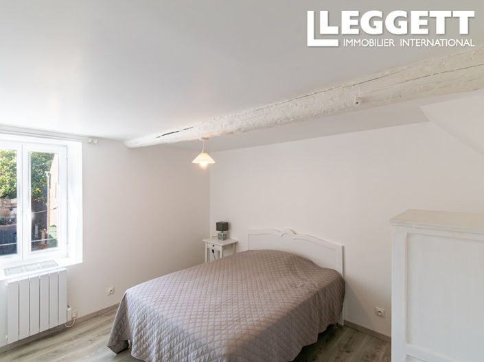 Image No.6-3 Bed House for sale