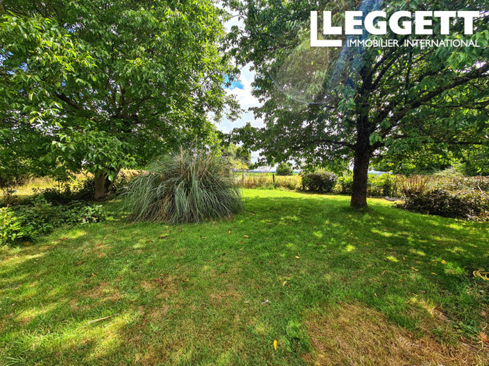 Image No.10-3 Bed House for sale