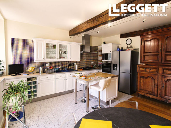 Image No.6-3 Bed House for sale