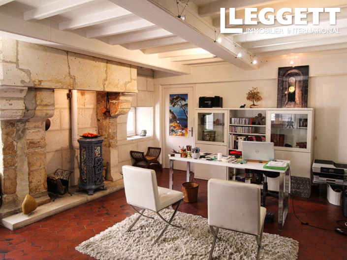 Image No.9-3 Bed House for sale