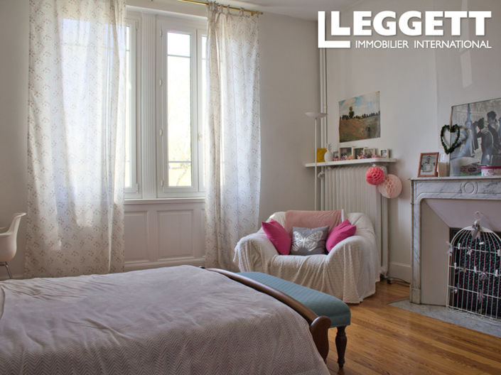 Image No.7-4 Bed House for sale