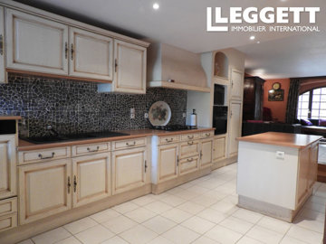 ahr0chm6ly9jzg4uagvzdglhlmltbw8vaw1hz2uvvevom