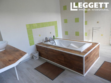 ahr0chm6ly9jzg4uagvzdglhlmltbw8vaw1hz2uvvevom