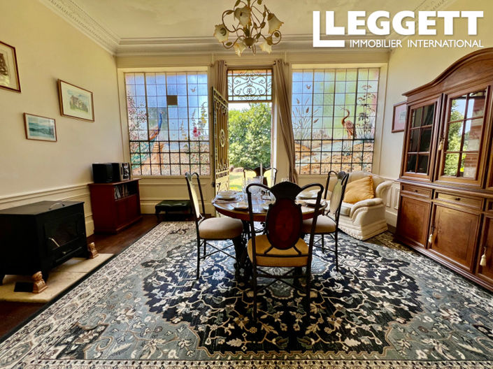 Image No.5-5 Bed House for sale