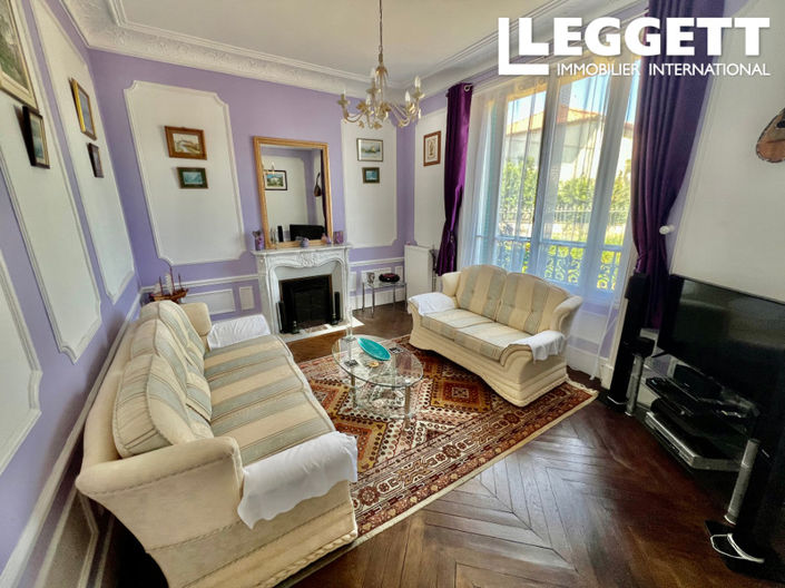 Image No.7-5 Bed House for sale