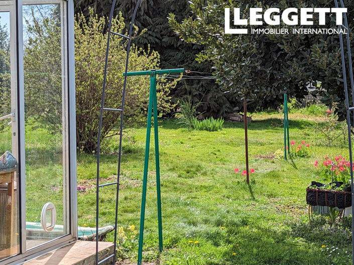 Image No.10-2 Bed House for sale