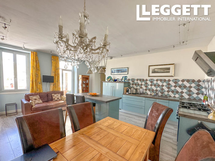 Image No.9-5 Bed House for sale