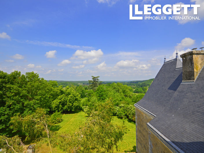 Image No.2-8 Bed Chateaux for sale