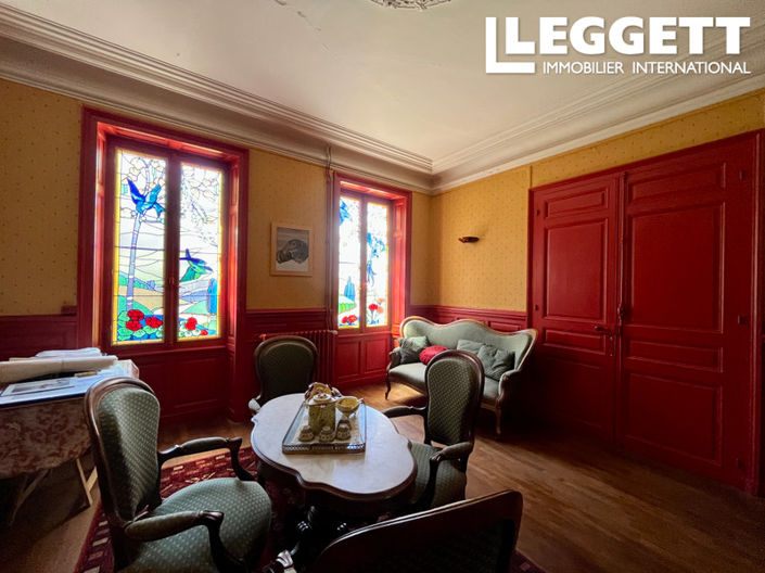 Image No.6-5 Bed House for sale