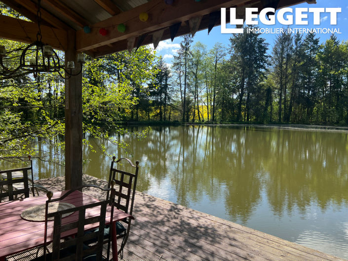 Image No.8-2 Bed Land for sale