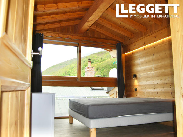 Image No.3-3 Bed Apartment for sale