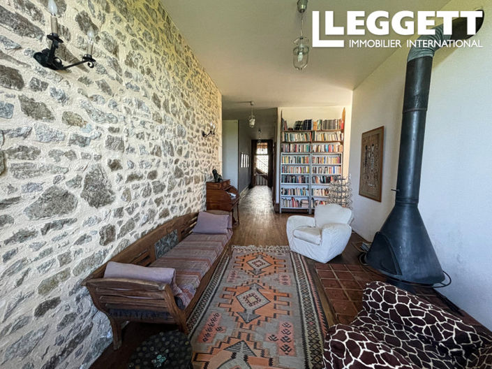 Image No.4-11 Bed Chateaux for sale