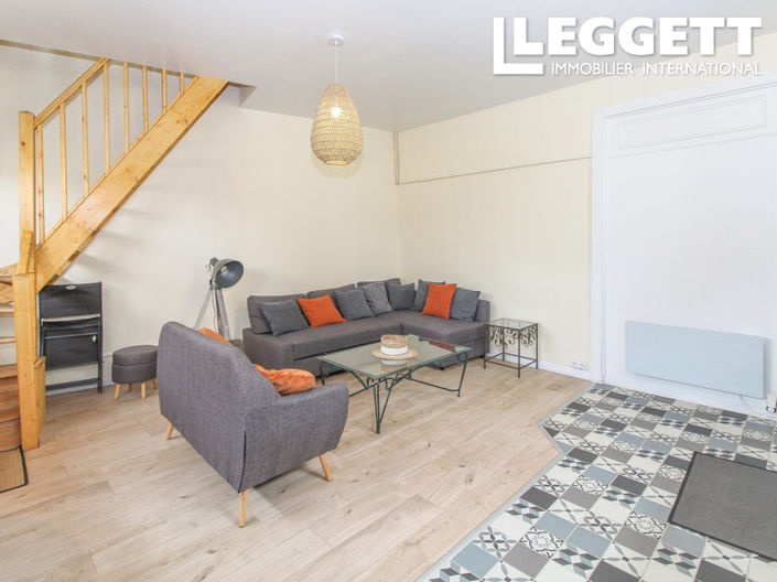 Image No.7-5 Bed House for sale