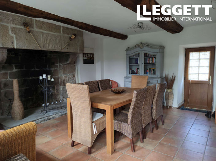 Image No.6-4 Bed House for sale