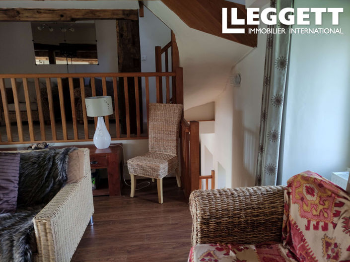 Image No.8-4 Bed House for sale