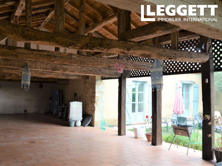 Image No.8-6 Bed House for sale