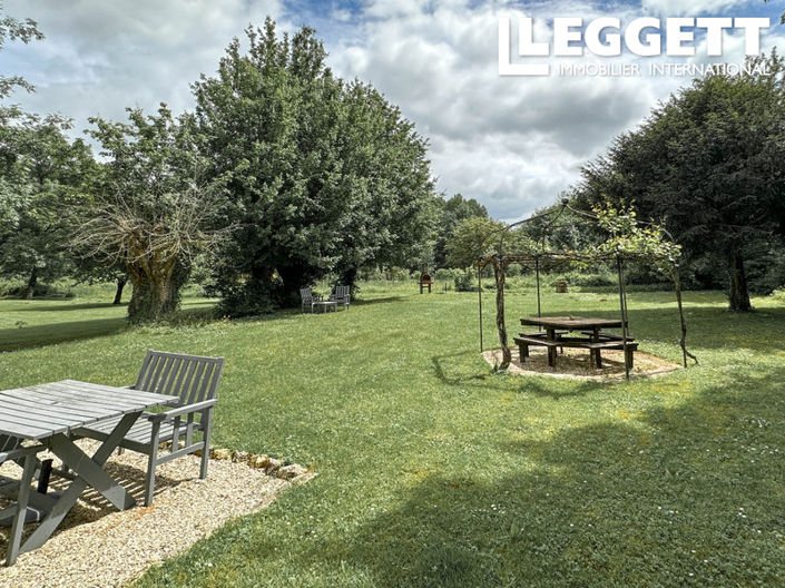 Image No.3-5 Bed House for sale