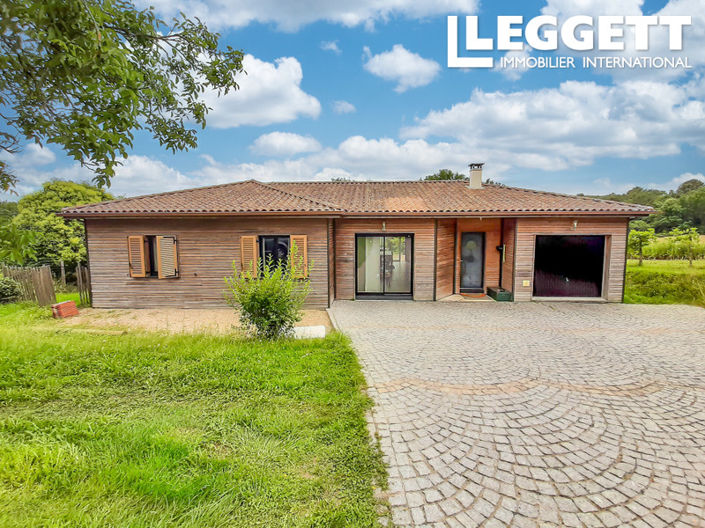 Image No.1-4 Bed House for sale