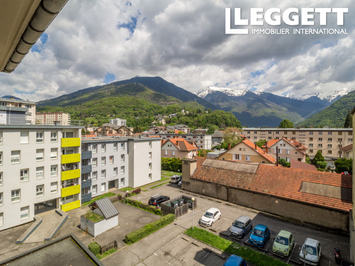 Image No.9-3 Bed Apartment for sale