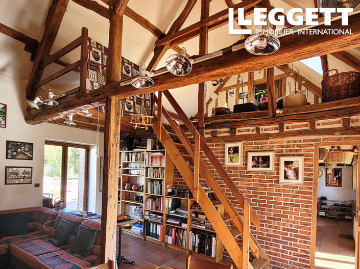 Image No.7-3 Bed House for sale