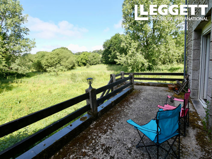 Image No.10-4 Bed House for sale