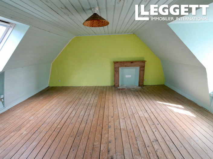 Image No.8-4 Bed House for sale