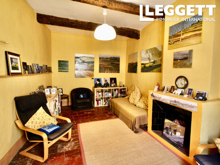 Image No.1-3 Bed House for sale