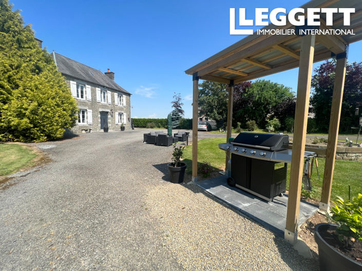 Image No.10-3 Bed House for sale