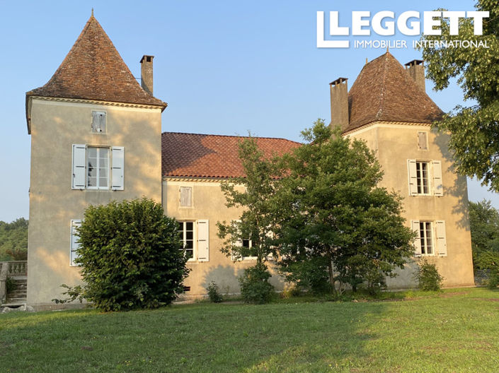Image No.1-7 Bed Chateaux for sale