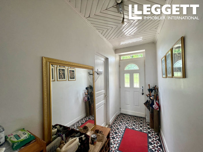 Image No.3-4 Bed House for sale