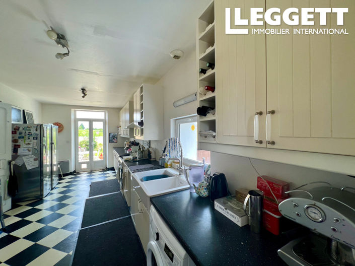 Image No.4-4 Bed House for sale