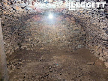 ahr0chm6ly9jzg4uagvzdglhlmltbw8vaw1hz2uvvevom