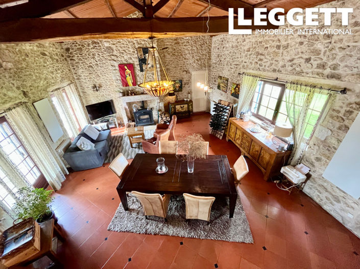 Image No.3-4 Bed House for sale