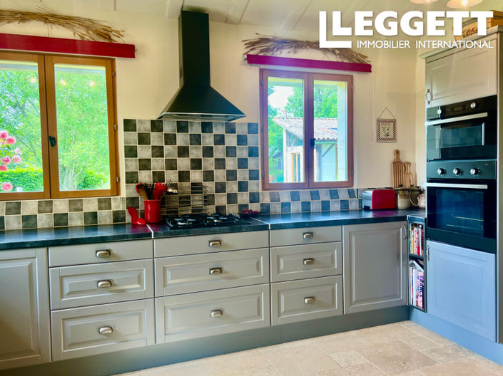 Image No.5-3 Bed House for sale