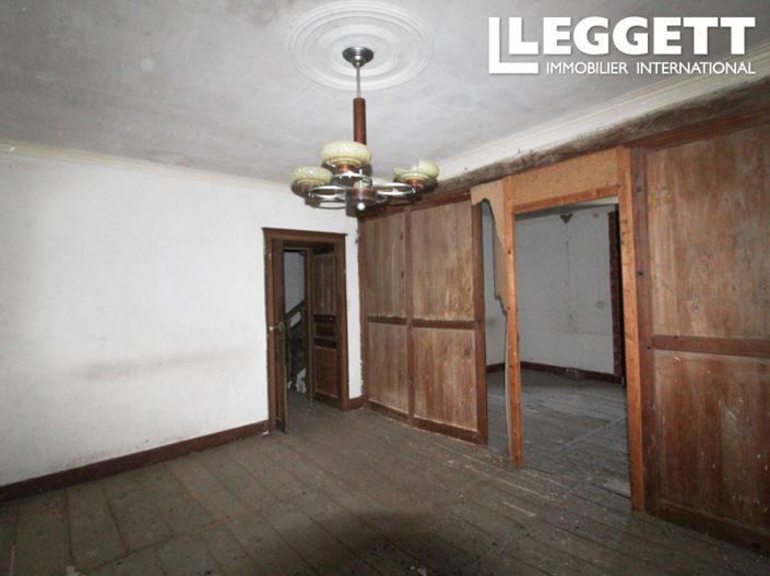 Image No.7-4 Bed House for sale